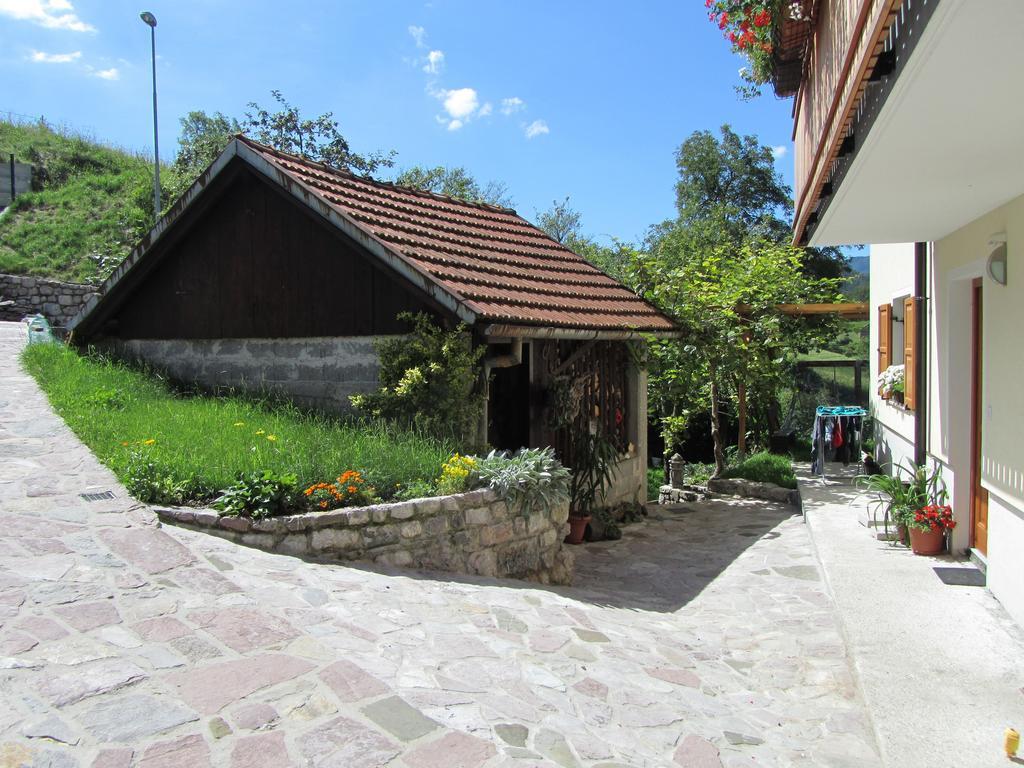 Apartment Rakuscek Kobarid Habitación foto